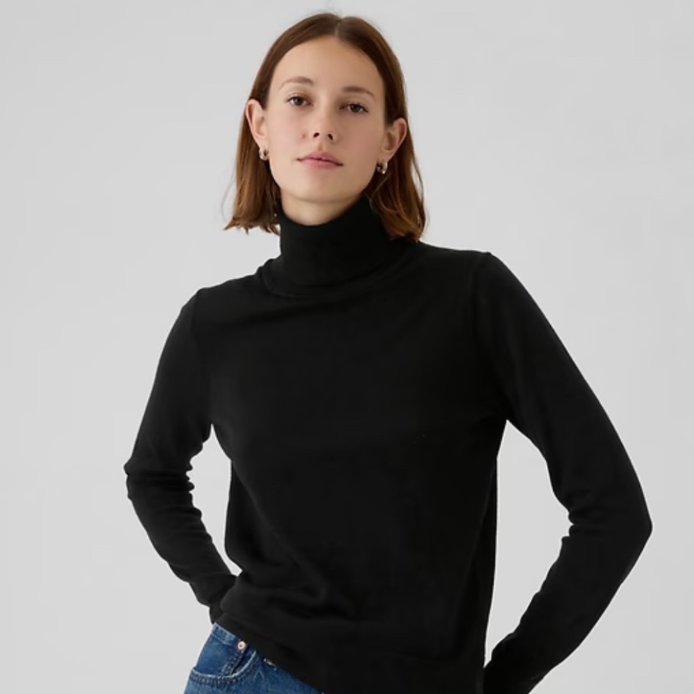 Gap Merino Turtleneck Sweater, Black, Size Large